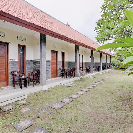 Oyo 90711 Blembong Homestay Джимбаран Экстерьер фото